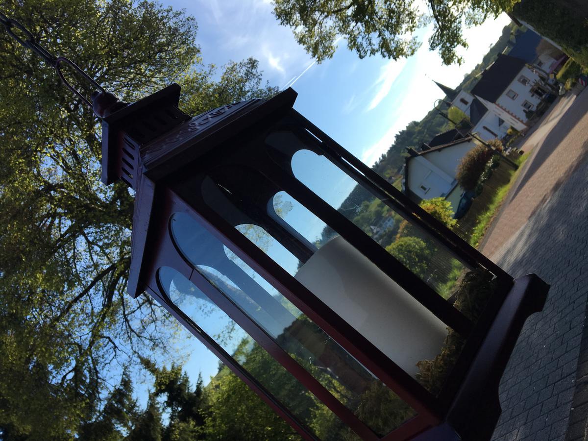Dorfgasthof Schmitz Schalkenmehren Esterno foto